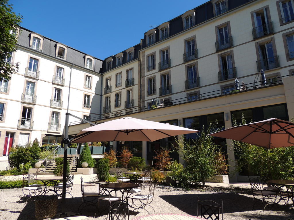 Hotel Cerise - Les Sources Люксойл-ле-Бан Екстериор снимка